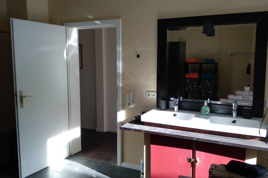 Sonnige Ferienwohnung Am Sternberg Extertal المظهر الخارجي الصورة
